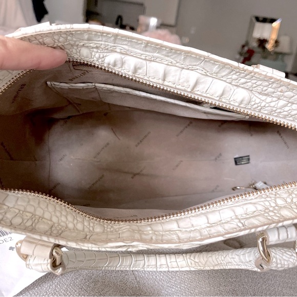 🩷Brahmin White Leather Handbag  NWT - Picture 8 of 10
